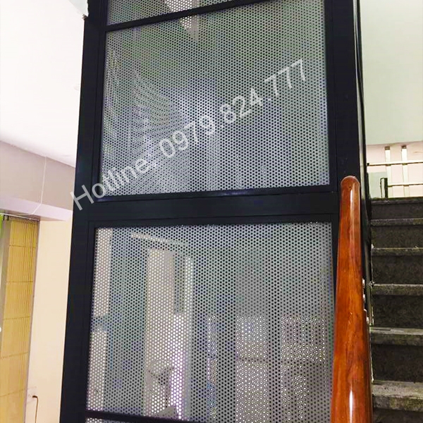 Thang tải thực phẩm
