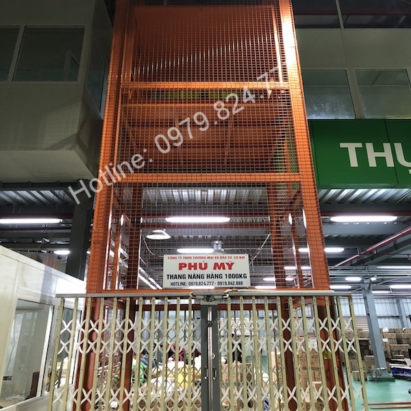 thang nâng hàng 500kg