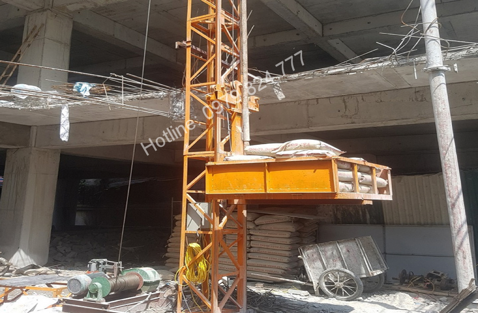 vận thăng nâng hàng 500kg