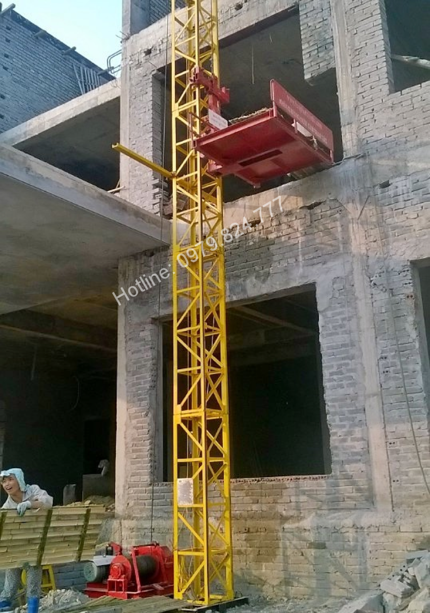 vận thăng tải hàng